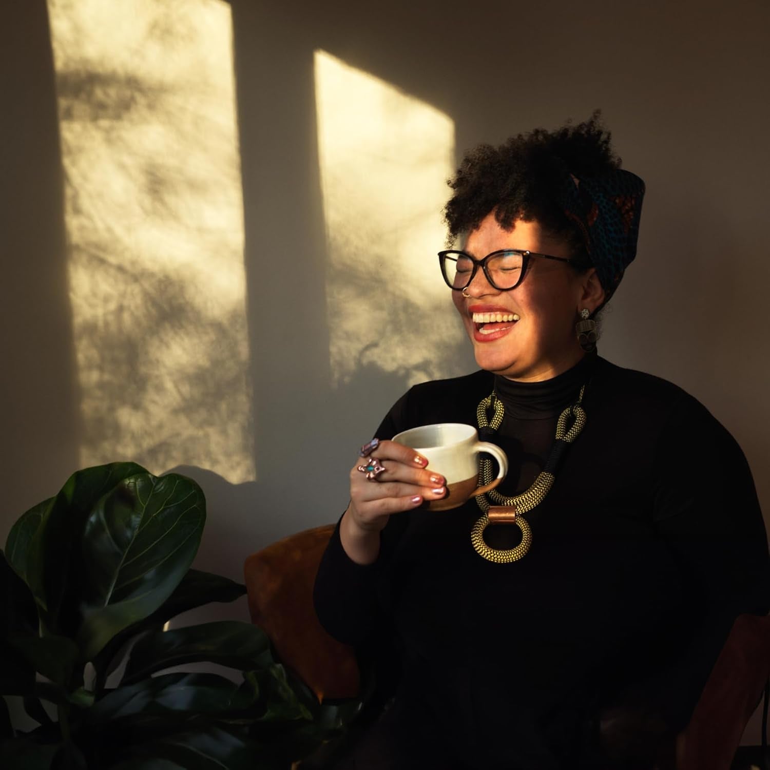 Melitta Barista Classic Espresso, Kawa ziarnista 1kg, Mielenie, Kawa ziarnista do automatycznych ekspresów do kawy, Mocne palenie, Intensywność 5 (2 sztuki w zestawie)