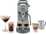 De'Longhi Dedica Style EC 685.B – Ekspres do espresso z kolbą, ekspres do kawy z profesjonalnym spieniaczem do mleka, szerokość tylko 15 cm, na kawę mieloną lub kapsułki ESE, zbiornik na wodę 1 l, kolor czarny