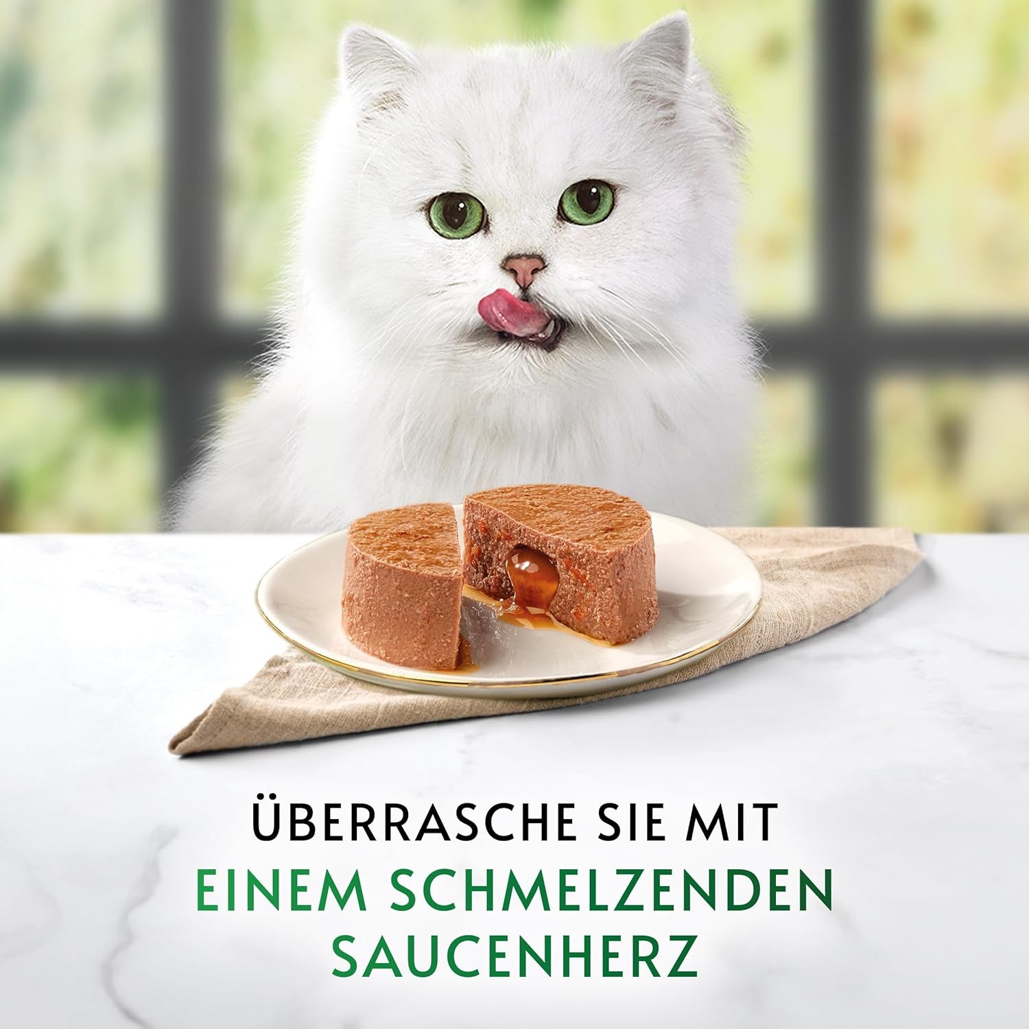 Gourmet Nature's Creations Heart Sauce Mousse Mokra karma dla kotów, bogata w kurczaka, opakowanie 12 szt. (12 x 85 g)
