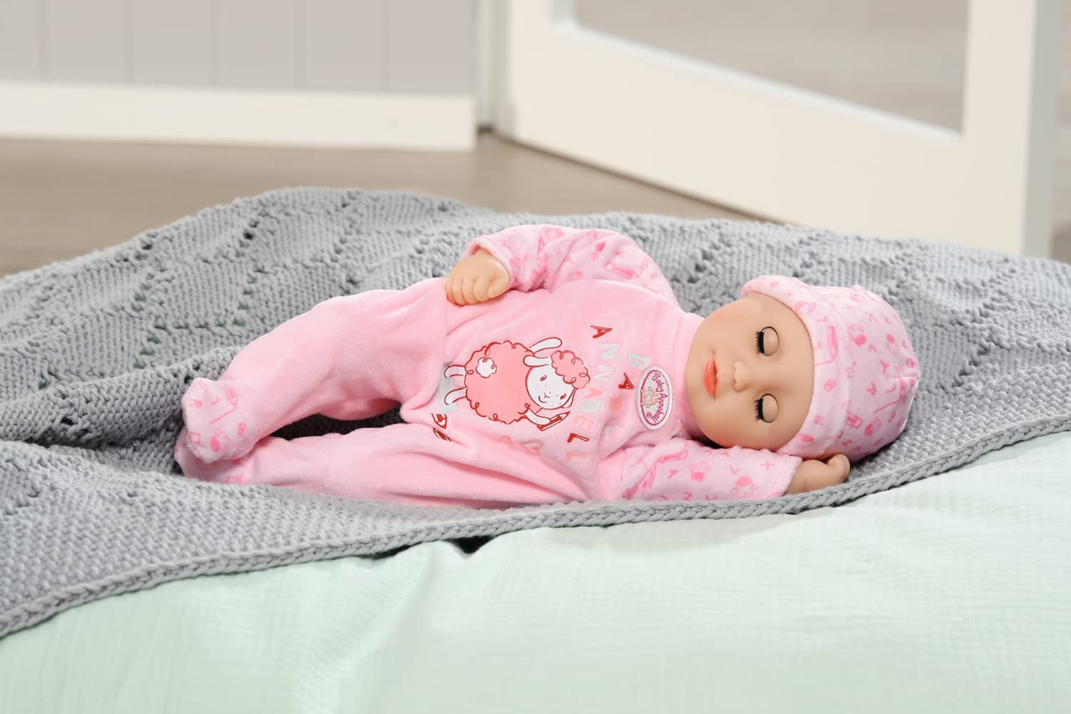 Annabell Mała lalka Annabell 36 cm, z materiałowym korpusem i zaspanymi oczami, 36 cm, 709870 Zapf Creation