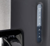 Ekspres do kawy Clatronic® z timerem, karafka 1,5 litra na 12-14 filiżanek kawy, 24-godzinny timer LCD, funkcja utrzymywania ciepła, zabezpieczenie przed kapaniem, wyjmowany filtr, wyświetlacz i lampki kontrolne, 900W - KA 3642