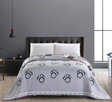 Decoking 32350 Narzuta 220X240 cm Dwustronna narzuta z mikrofibry łatwa w utrzymaniu Beżowy Jasny brąz Kakaowy brąz Szary Stal Antracyt Grafit Czarny Biały Różowy Koty Inwazja kotów Legowiska i koce Beuche den DecoKing-Store