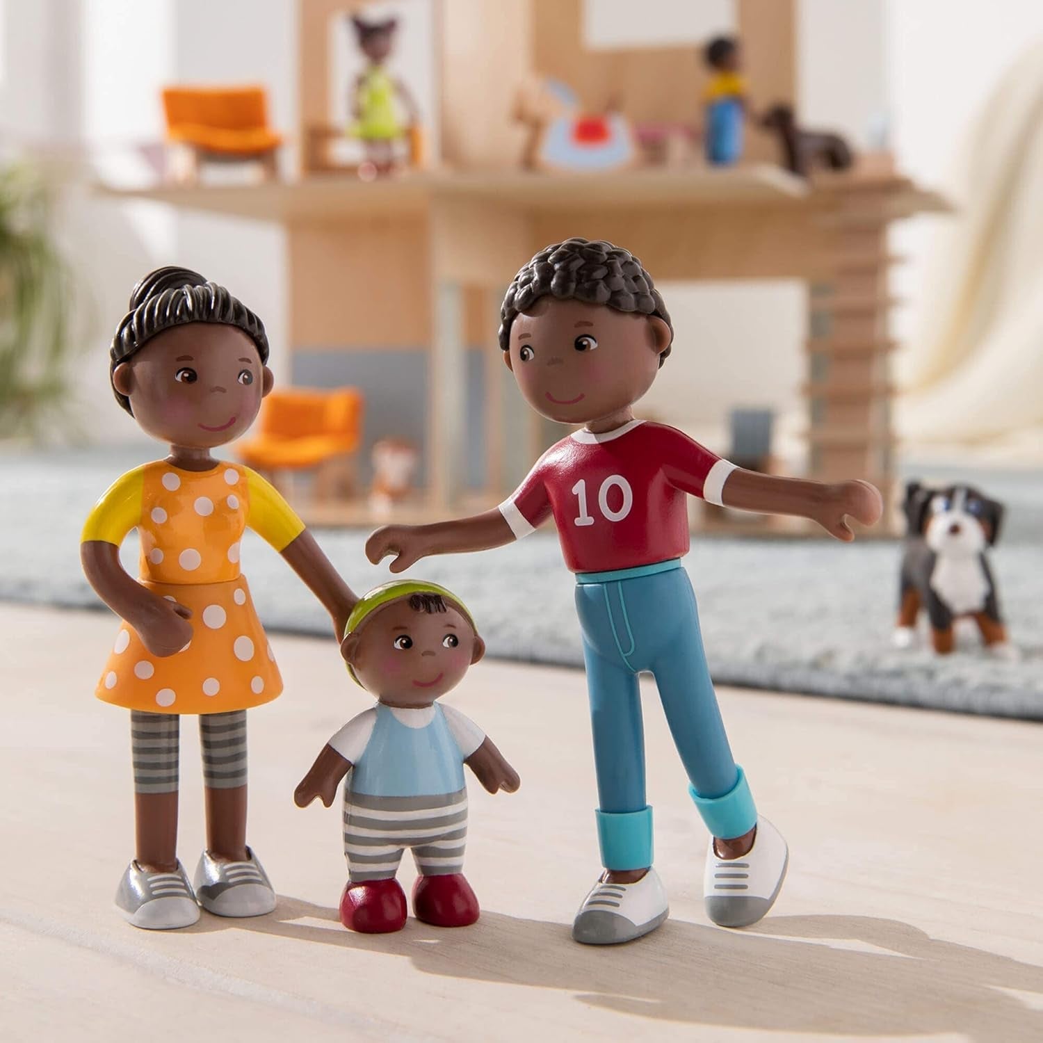 HABA 306696 — Zestaw do zabawy z rodziną Little Friends, elastyczne akcesoria dla lalek, wiek powyżej 3 lat
