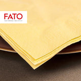 Fato - Jednorazowe serwetki papierowe, idealne na nieformalne lunche i bufety, opakowanie 50 serwetek, rozmiar 33X33, 4-krotnie, 2-warstwowe, kolor szampański, 100% czysty papier celulozowy, FSC