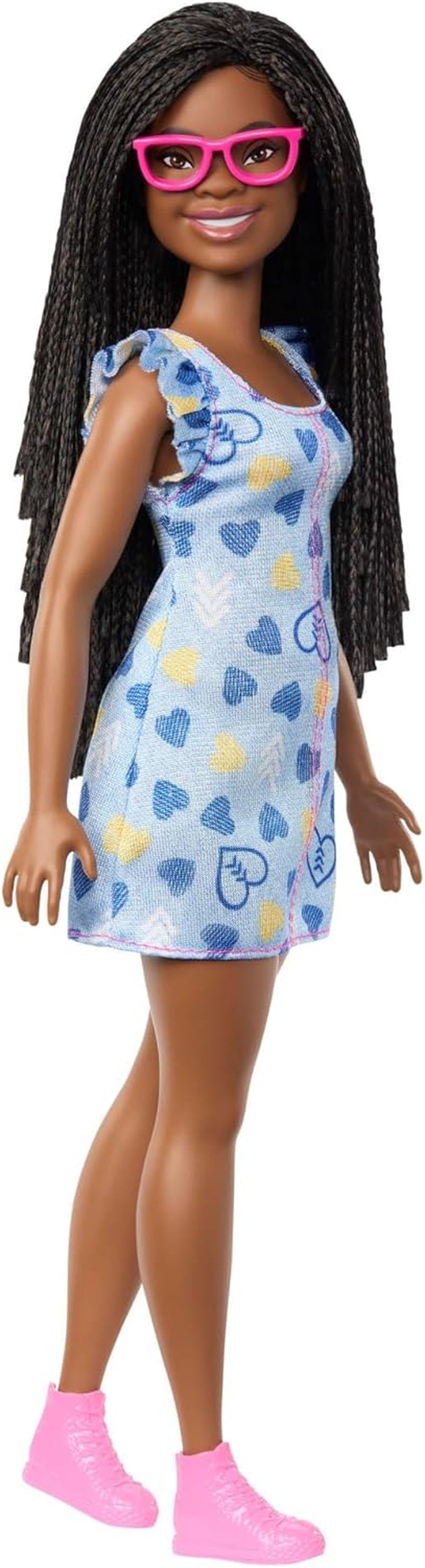 Lalka Barbie Fashionistas nr. 229 z zespołem Downa w sukience we wzór serca opracowanej we współpracy z Narodowym Towarzystwem Zespołu Downa, HYK14