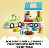 LEGO 10986 DUPLO At Home On Wheels, zabawkowy samochód z dużymi klockami, figurkami i samochodzikiem dla chłopców i dziewcząt od 2 lat, rozwija umiejętności motoryczne Zestawy do budowania Besuche den LEGO-Store
