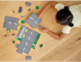 LEGO City Skrzyżowanie dróg ze światłami Zestaw do budowania ze świecącymi w ciemności klockami 60304 Zestawy do budowania w sklepie LEGO