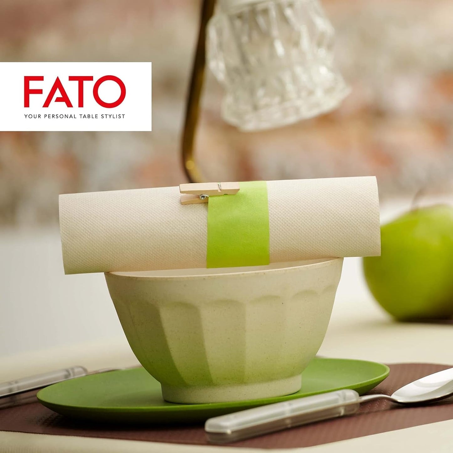Fato - Naturalne 4-składane jednorazowe serwetki papierowe, przyjazne dla środowiska, 40 szt., rozmiar 38X38, 2 warstwy, 100% papier makulaturowy