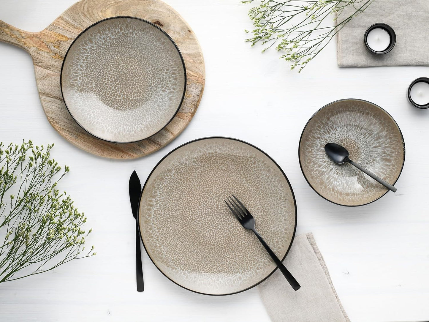 CreaTable, 24464, seria Malmö Beige, 18-częściowy zestaw naczyń obiadowych dla 6 osób, zestaw talerzy kamionkowych, można myć w zmywarce i używać w kuchence mikrofalowej, jakość produkcji