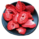 '- 150 g 100% naturalne i czyste truskawki liofilizowane - Truskawki suszone w plasterkach - Owoce suszone liofilizowane bez dodatku cukru - Niesłodzone chipsy truskawkowe Produkty suszone Naty Shop 150 G Truskawki
