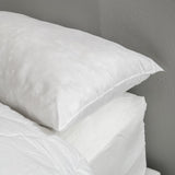 Bleu Calin Płaska gąbka z pianki memory i włókna poliestrowego, biała 160 X 40 cm Poduszki Naty Shop standardowe