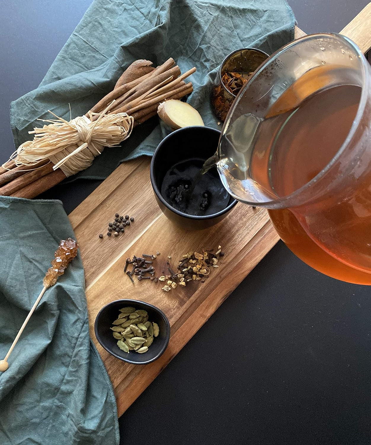 Mieszanka przypraw do herbaty Masala Chai 100g, Przyprawy indyjskie do herbaty chai lub chai latte, 100% naturalne, bezsmakowe, Herbata Teaclub