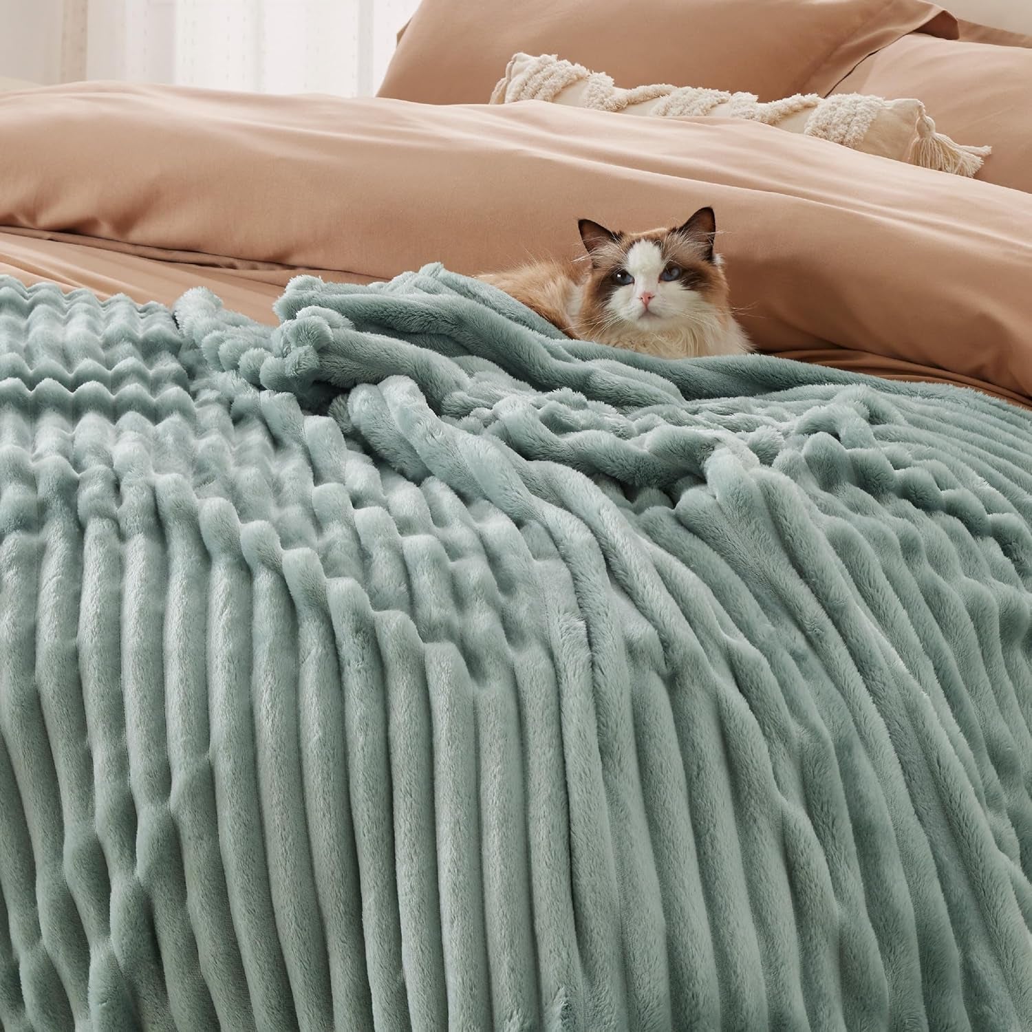 BEDSURE Zielony koc polarowy na sofę - Super miękkie, przytulne koce dla kobiet, uroczy mały koc dla dziewczynek, 127 x 152 cm Łóżka i koce Beuche den BEDSURE-Store