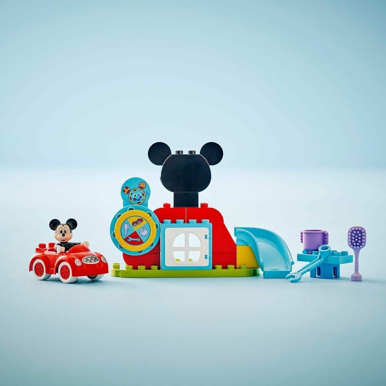 LEGO DUPLO - Klub Disneya Miki i samochód - zabawka edukacyjna dla przedszkolaków - zestaw do budowania zawierający 2 minifigurki, w tym Myszkę Miki i Komputerowe Toodles - pomysł na prezent dla chłopców i dziewcząt od 2 lat 10454 Zestawy do budowania Beuche den LEGO-Store