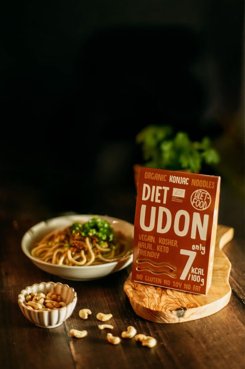 Udon Shirataki Konjac Noodles Bio 385g - Niskokaloryczny, bezglutenowy, wegański - z korzenia konjac, bogaty w błonnik DIET-FOOD