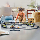LEGO City Ekspres pasażerski, zestaw zdalnie sterowanych pociągów, zabawka kolejowa z reflektorami, 2 wagony i 24 elementy torów, prezent dla dzieci, chłopców i dziewcząt 60337 Zestawy do budowania Kup w sklepie LEGO