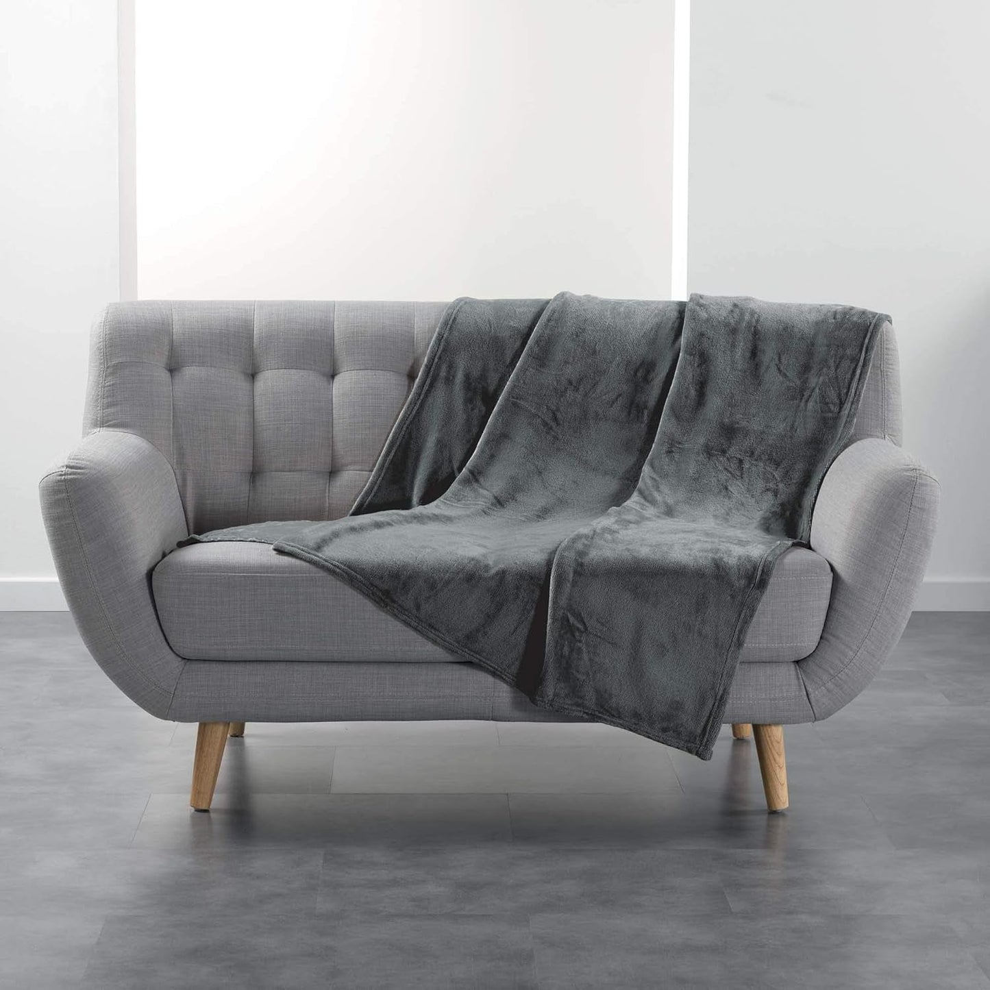 Douceur D'Intérieur Flanou Plaid, poliester, szary, 125 x 150 cm Kołdry i kołdry Naty Shop Grey