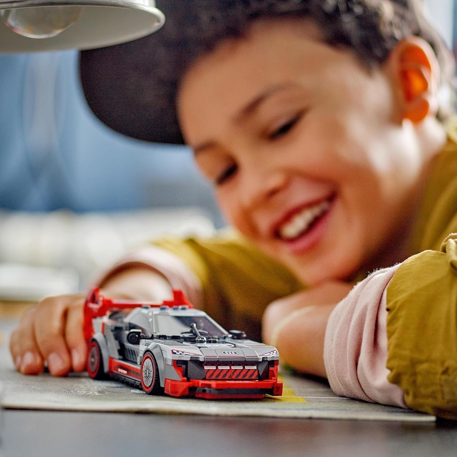 LEGO Speed Champions Audi S1 E-Tron Quattro Zestaw samochodów wyścigowych z zabawkami do budowania, zabawy i wystawiania na wystawie, model samochodu dla dzieci, prezent dla 9-letnich chłopców i dziewcząt 76921 Zestawy do budowania Besuche den LEGO-Store