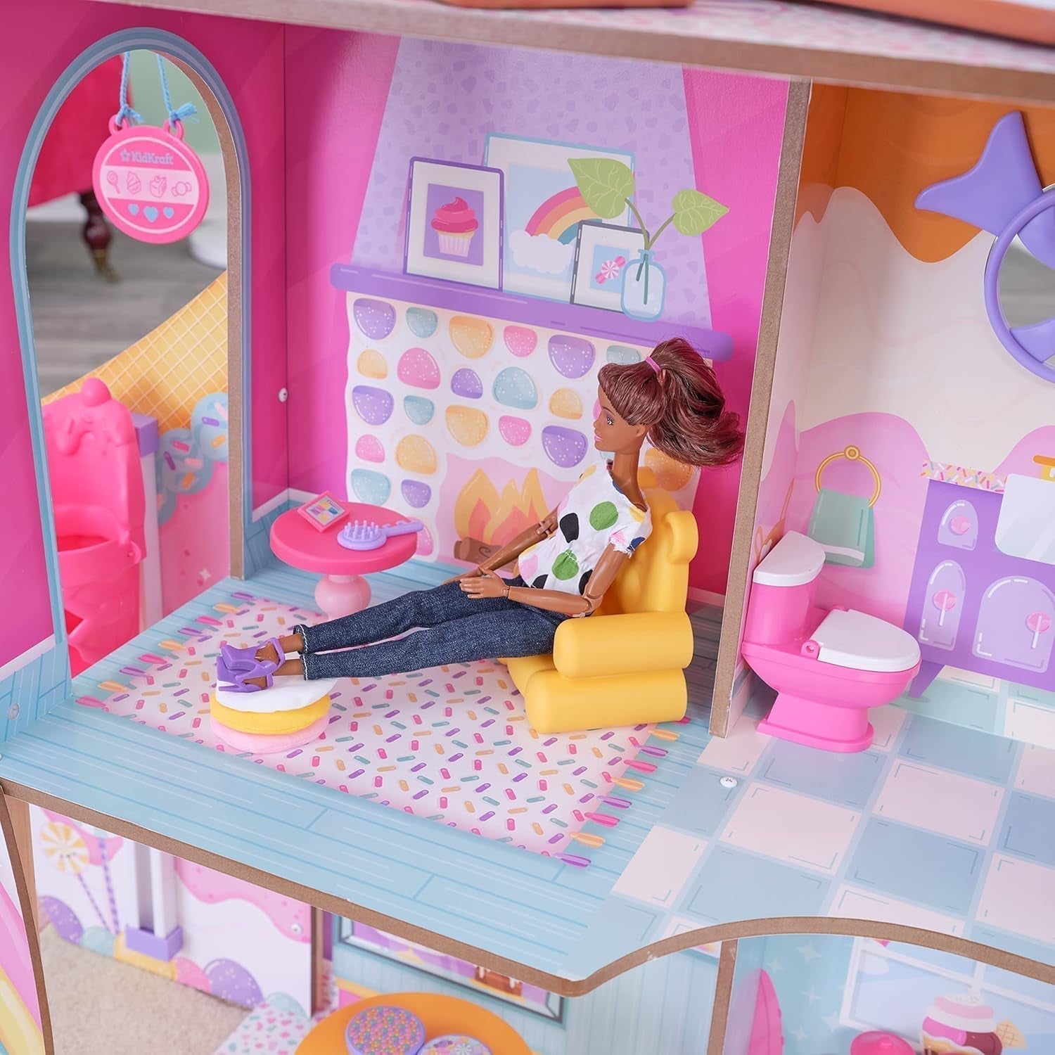 Drewniany domek dla lalek Kidkraft Candy Castle z meblami i akcesoriami, domek z figurką jednorożca lamy, podnośnik do lodów i gumowe krzesło dla lalek, zabawka dla 3 lat, 20242 Domki dla lalek Naty Shop