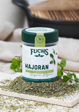 Fuchs Gewürze - Majeranek gerebelt - zum Würzen von Kartoffelgerichten, Fleischgerichten oder Eintöpfen - naturalne składniki - 10 g w wiederverwendbarer, recyclebarer Dawka