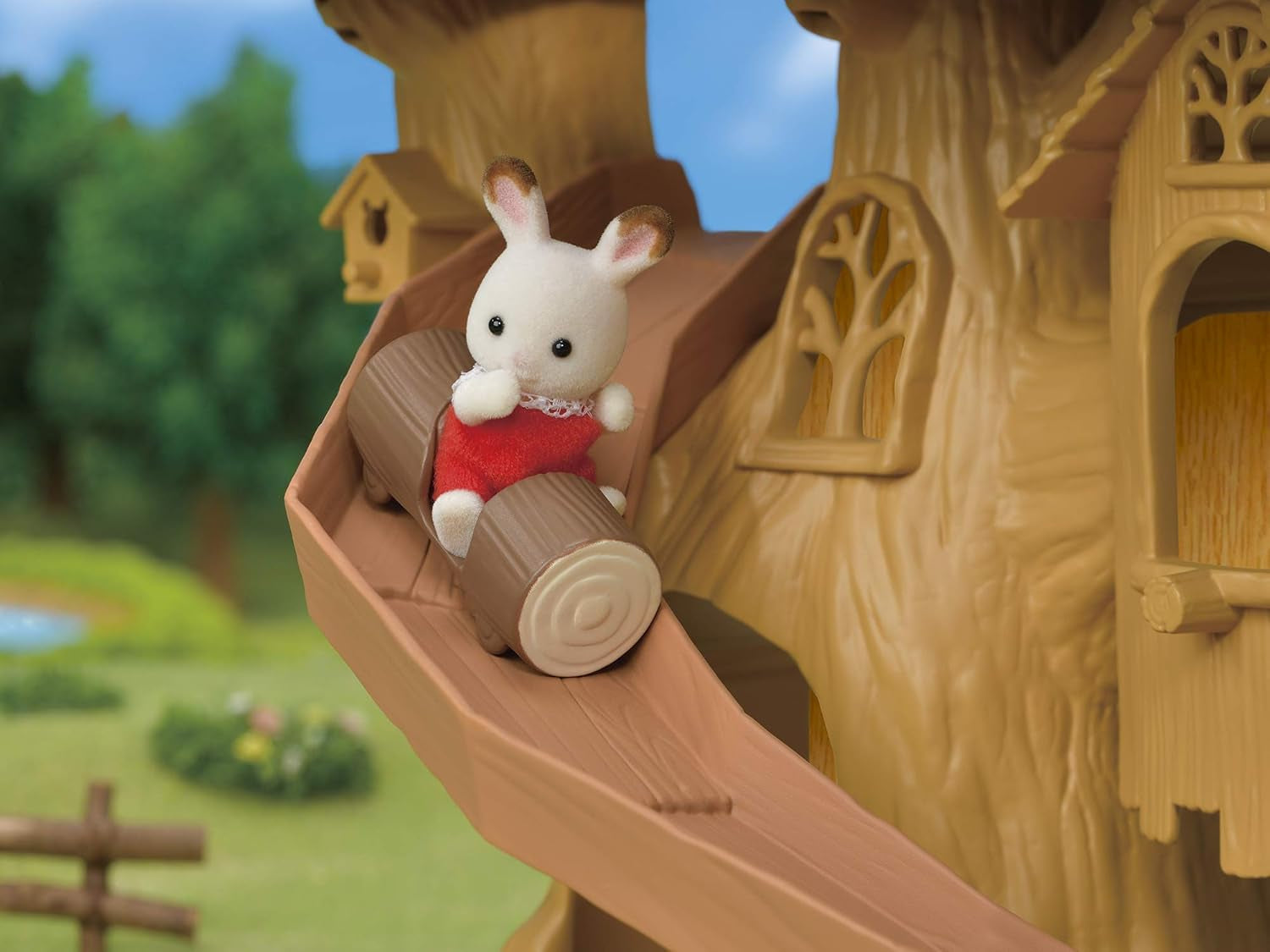 Sylvanian Families 5494 Domek na drzewie z przygodą — zestaw z domkiem dla lalek