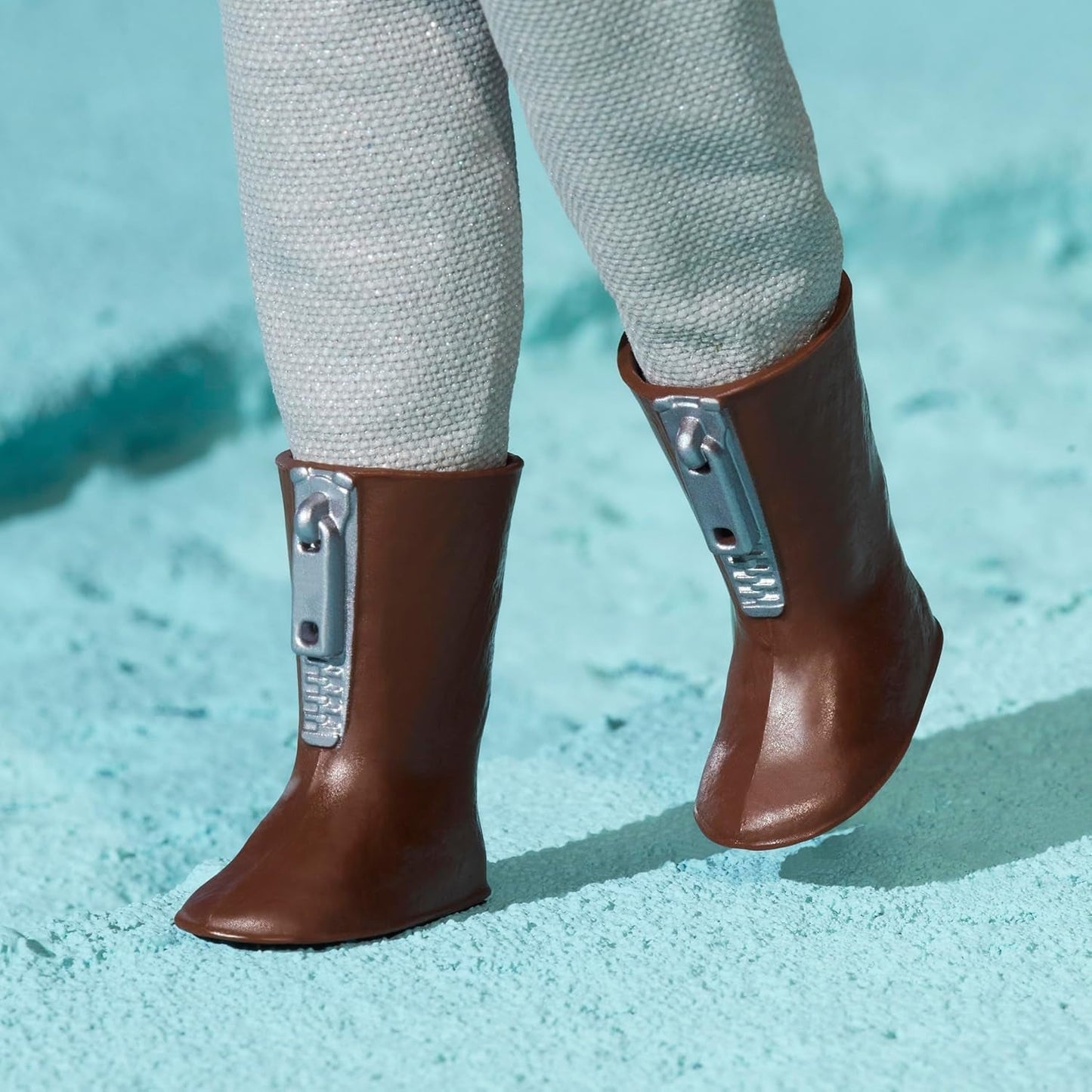 Kolekcjonerska lalka Mattel Barbie Miss Astronaut ze srebrnym kostiumem, butami kosmicznymi i akcesoriami do hełmu, reprodukcja oryginału z 1965 r., lalki JBJ48 Naty Shop