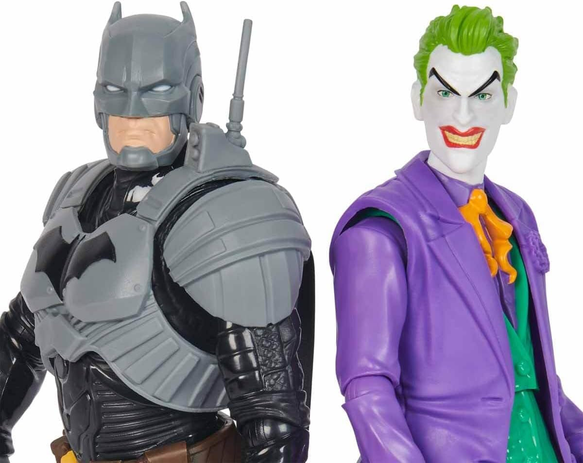 DC Batman Adventures Zestaw figurek Batman kontra Joker, 30 cm - 2 w pełni ruchome figurki z 12 zębatkami do ekscytującego odgrywania ról, zabawka dla dzieci w wieku 4+ Figurki Naty Shop