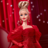 Lalka Barbie Signature 80. rocznica Mattel Figurka kolekcjonerska w błyszczącej czerwonej tiulowej sukience z kolczykami w kształcie łezki i delikatnymi rękawiczkami Blond włosy JBJ17