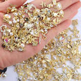 50 szt. złotych zawieszek do paznokci, mieszane style Glitzersteine ​​​​Nägel Perle Legierung Nagel Steine ​​Blume Schmetterling Strasssteine ​​Nägel Herz Stern Nagel Charms DIY Nail Art Zubehör Frauen Nägel Deko