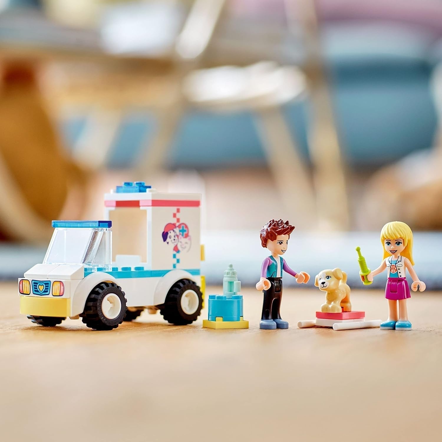 LEGO 41694 Furgonetka ratunkowa dla zwierząt Friends Zestawy konstrukcyjne w sklepie LEGO