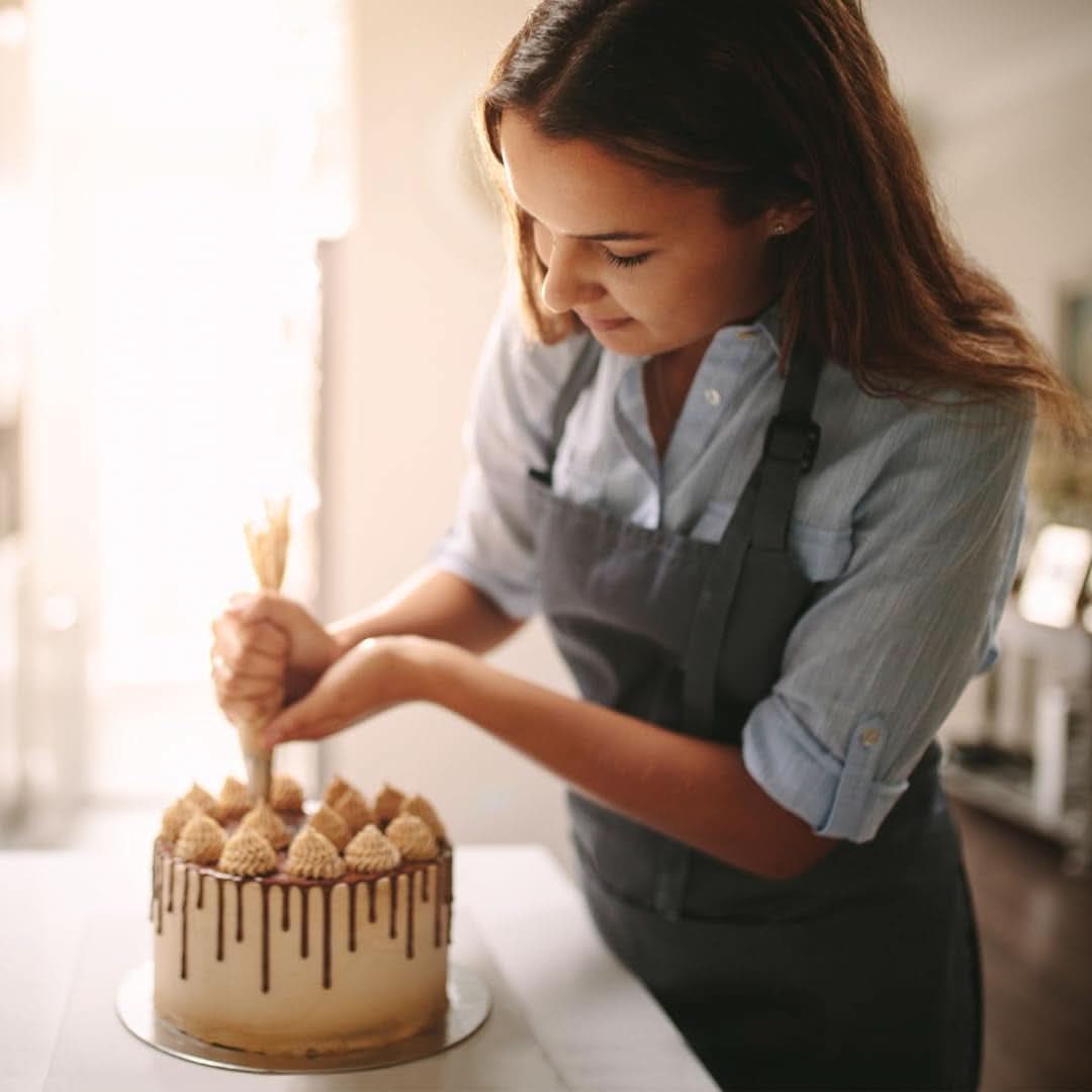 Cake Company Lukier Królewski, 1 kg, bezglutenowe Glazury i Dekoracje Naty Shop