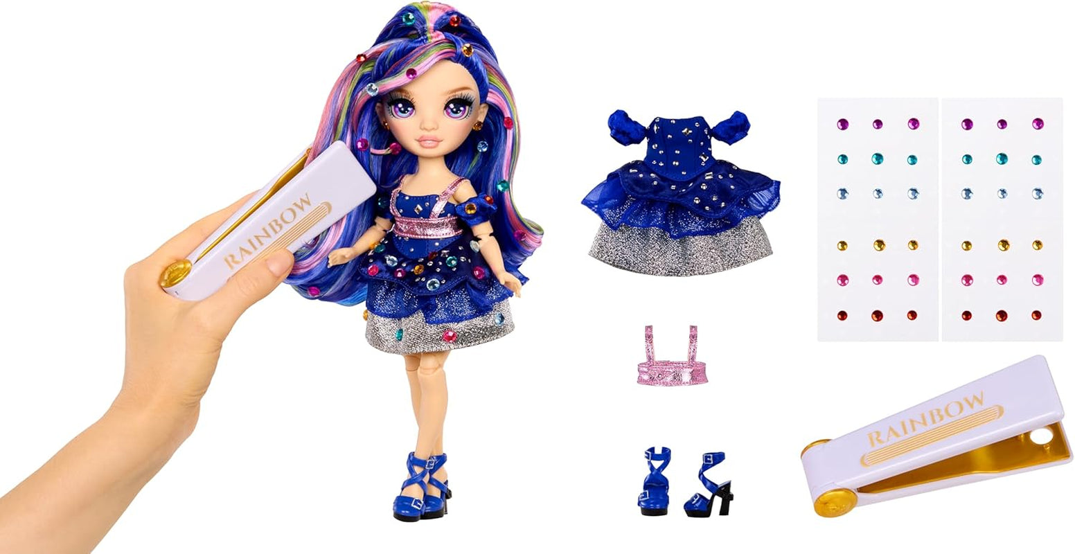 Rainbow High Be Dazzling - Genevieve Bleue - Niebieska lalka modowa 28 cm z narzędziem do ozdabiania, błyszczącymi kamieniami szlachetnymi i akcesoriami do stylizacji