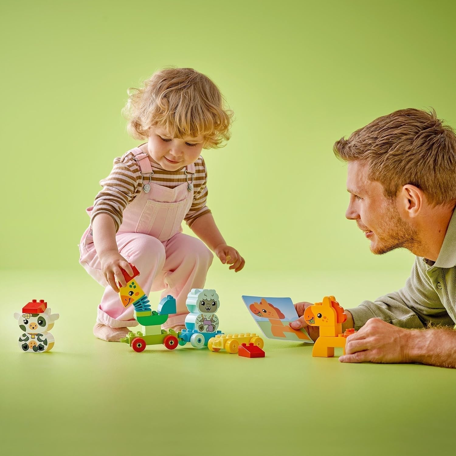 LEGO DUPLO Pociąg ze zwierzętami, zabawkowy pociąg z kołami, kreatywne budowanie i przebudowywanie figurek zwierząt, zabawka edukacyjna dla małych dzieci, prezent urodzinowy dla miłośników zwierząt dziewcząt i chłopców w wieku 1,5 roku 10412 Zestawy do budowania Besuche den LEGO-Store