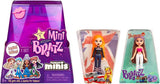 Lalki Bratz Miniverse MGA's Y2K Nostalgia Flashback Minis z limitowanej edycji - PAKIET NIESPODZIANKI - 2 mini lalki Bratz i gablota - świetny prezent dla dzieci i kolekcjonerów 6+