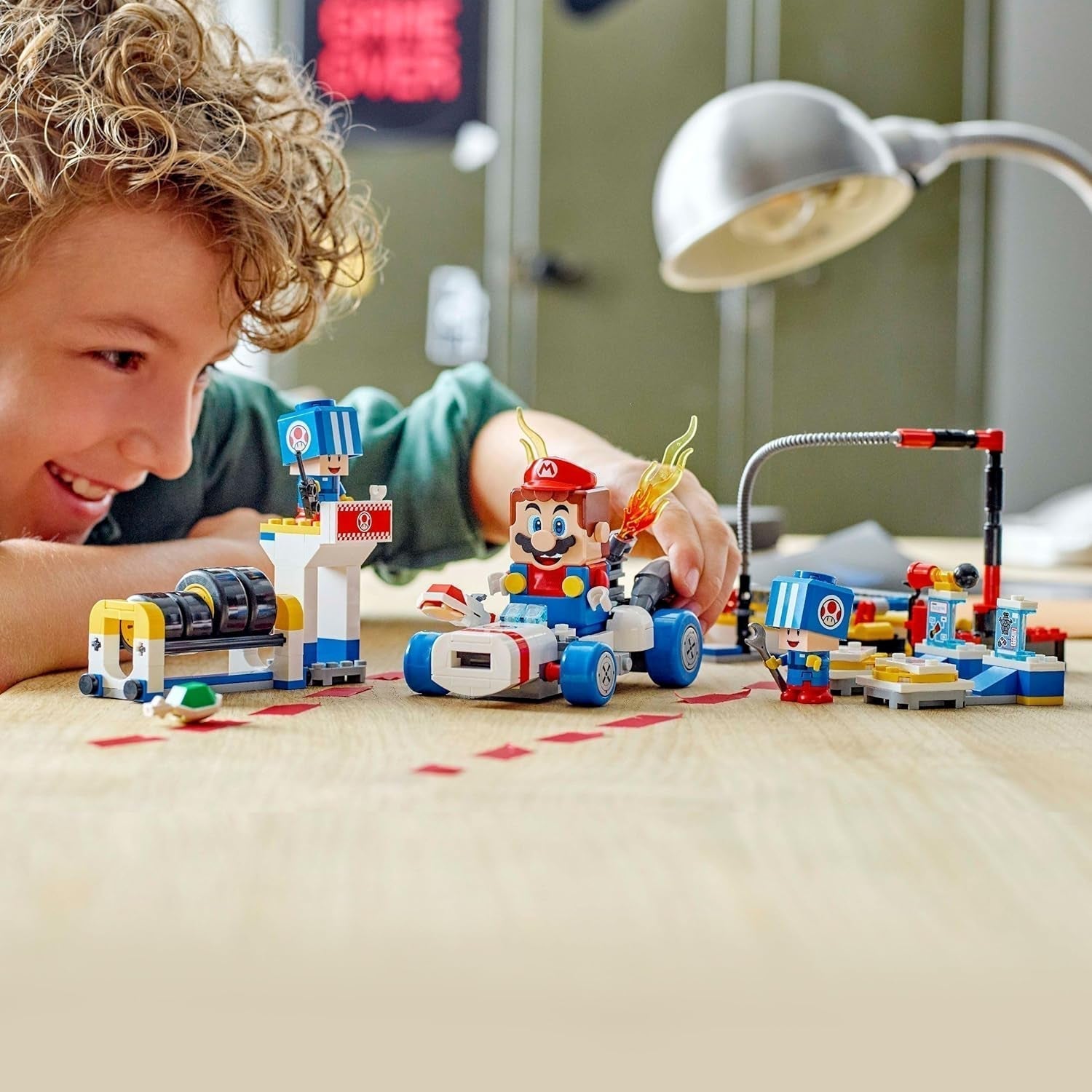 LEGO Super Mario: Mario Kart — warsztat ropuchy, postać Nintendo, zabawka z możliwością dostosowania, zestaw przygodowy, prezent dla chłopców, dziewcząt i graczy od 8. roku życia 72035 Zestawy do budowania Besuche w sklepie LEGO