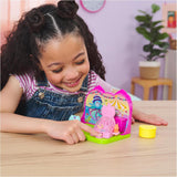 DREAMWORKS GABBY'S DOLLS HOUSE - zestaw do pokoju Deluxe, pokój imprezowy Kitty Narwhale, tematyczne meble i akcesoria, wiek 3+