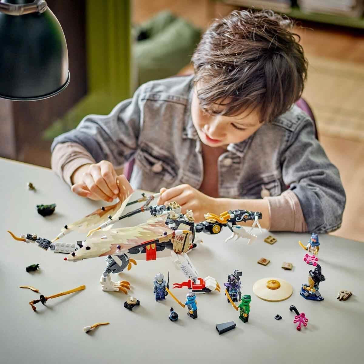 LEGO NINJAGO Egalt Smoczy Mistrz, zestaw Ninja ze smoczą zabawką i 5 figurkami, w tym Lloydem i NYA, Smoczym Mistrzem, prezent dla chłopców i dziewcząt od 8 lat 71809 Zestawy do budowania Beuche den LEGO-Store