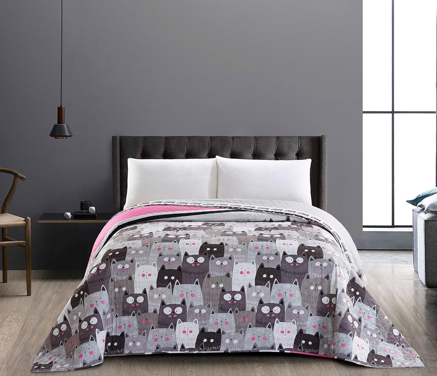 Decoking 32350 Narzuta 220X240 cm Dwustronna narzuta z mikrofibry łatwa w utrzymaniu Beżowy Jasny brąz Kakaowy brąz Szary Stal Antracyt Grafit Czarny Biały Różowy Koty Inwazja kotów Legowiska i koce Beuche den DecoKing-Store