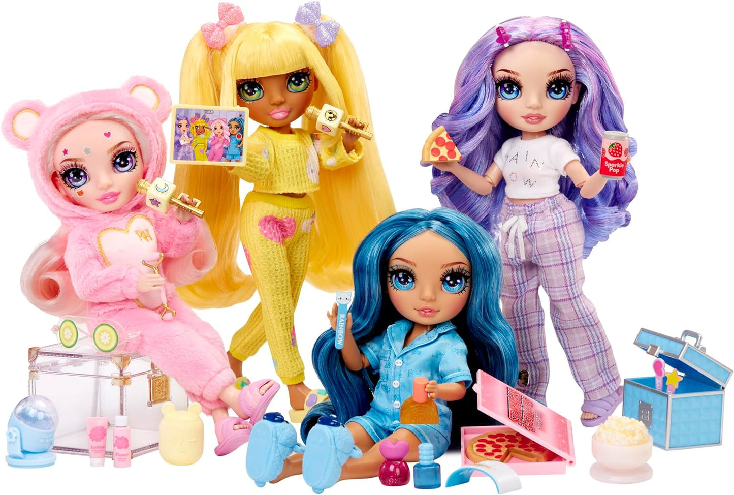 Lalka Rainbow High Junior High PJ Party - fioletowa - 22 cm z miękkim kombinezonem, kapciami i akcesoriami do zabawy - Zabawka dla dzieci - Idealna dla dzieci w wieku 4-12 lat