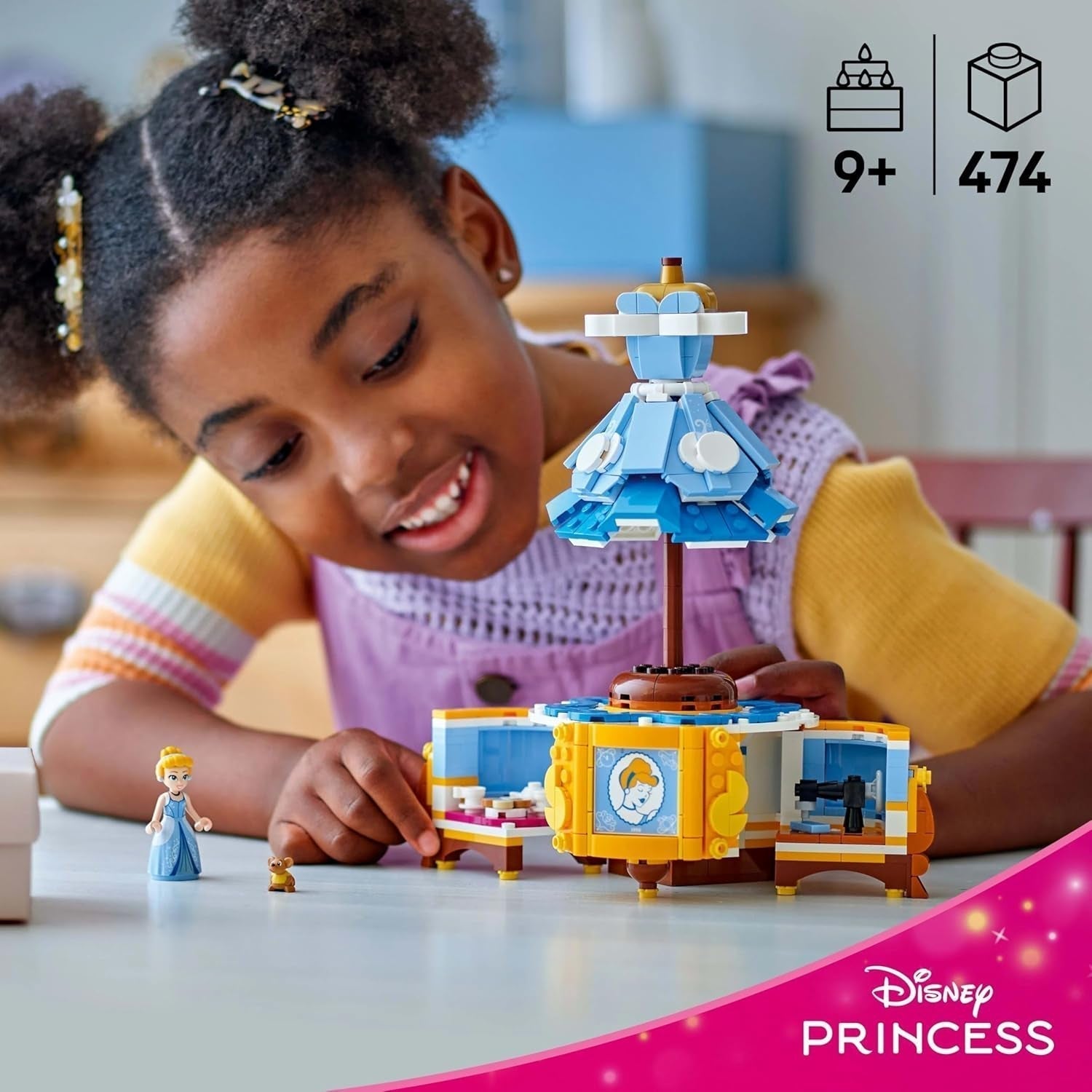 LEGO® Disney Sukienka Księżniczki Kopciuszka, zabawka dla chłopców i dziewcząt od 9 lat - zawiera wieszak na sukienkę, minilaleczkę Kopciuszka i figurkę myszy - Zestaw kreatywny 43266 Zestawy do budowania Beuche den LEGO-Store