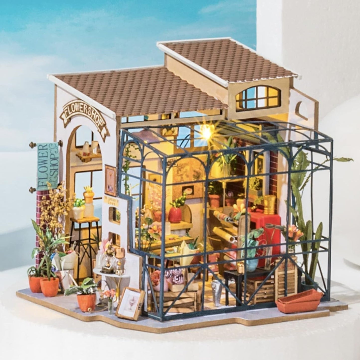 Robotime DG145 Rolife Emily's Flower Shop Miniaturowy domek dla lalek Wykonany z drewna, metalu, tkaniny i kartonu, Wymiary: 22 X 15 X 17 Cm, Domy dla lalek Naty Shop