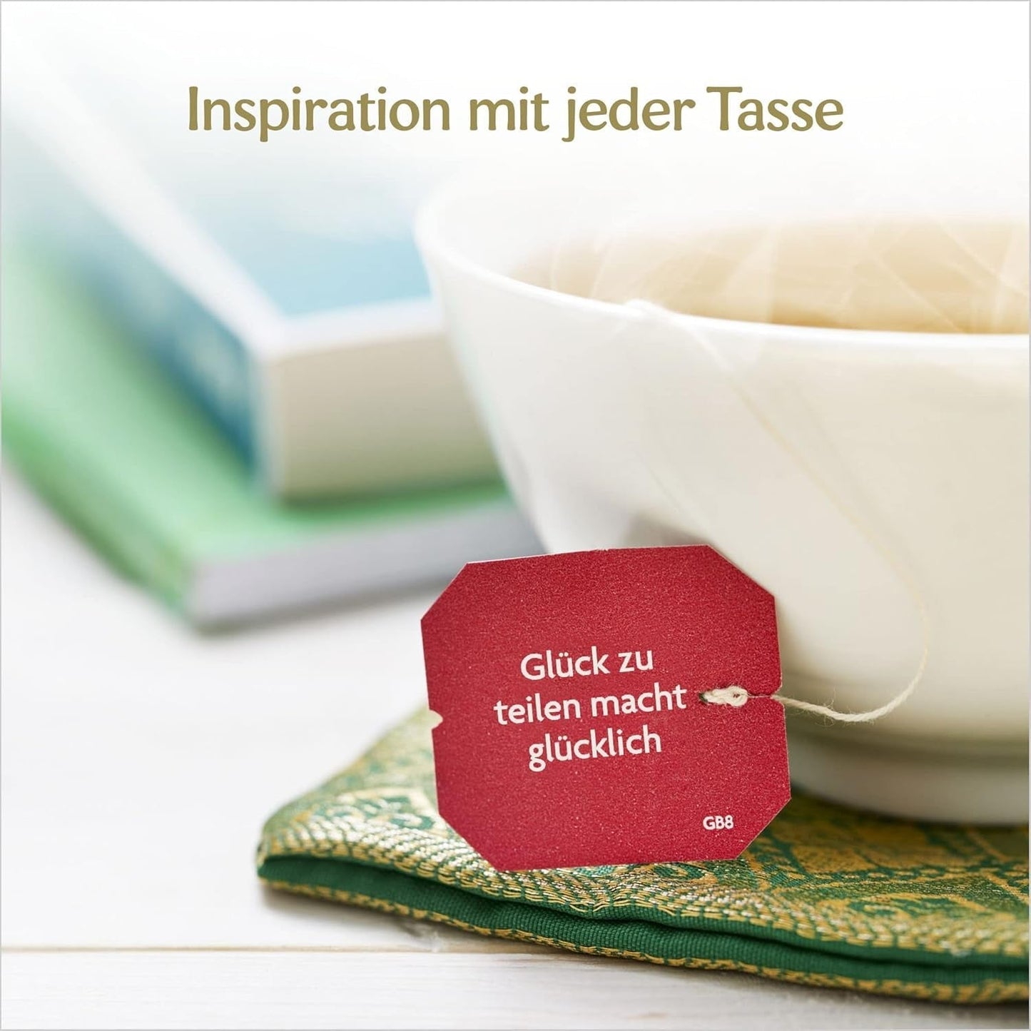 Yogi Tea Green Chai, organiczna herbata ajurwedyjska z przyprawami, mieszanka cynamonu, mięty, zielonej herbaty, imbiru, kardamonu i goździków, 6X17 torebek na herbatę (łącznie 102 torebek na herbatę)