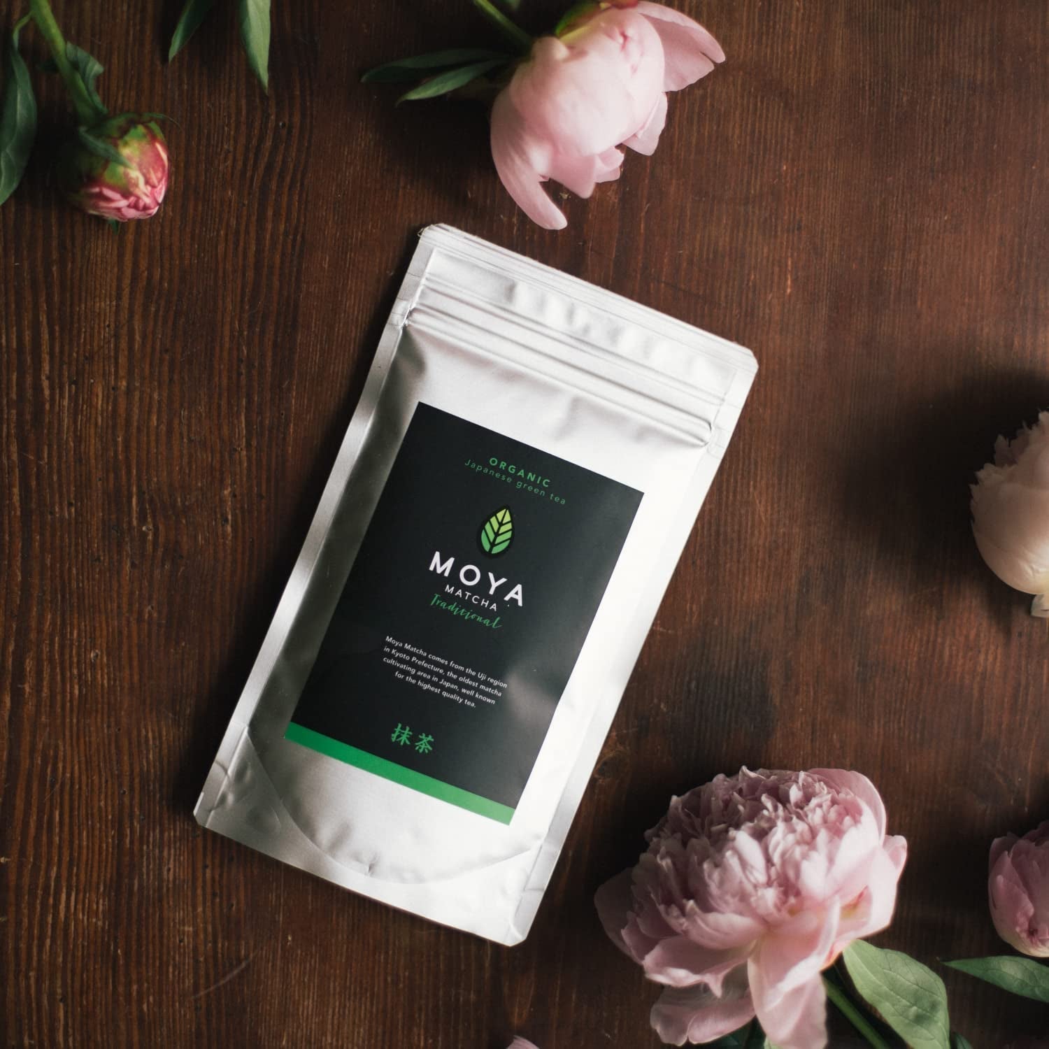 Moya Matcha organiczna zielona herbata w proszku | 100 g tradycyjna ceremonia jakość 30 g | Organicznie uprawiane i zbierane w Uji w Japonii | Idealne do picia z wodą, matcha latte, koktajlami i lemoniadami