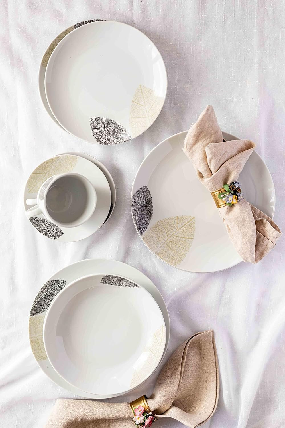 MĘSER 931215 Pięknie zdobiony zestaw zastawy stołowej dla 6 osób, łączony serwis 30 sztuk, o kształtach bezramowych, porcelana, biały