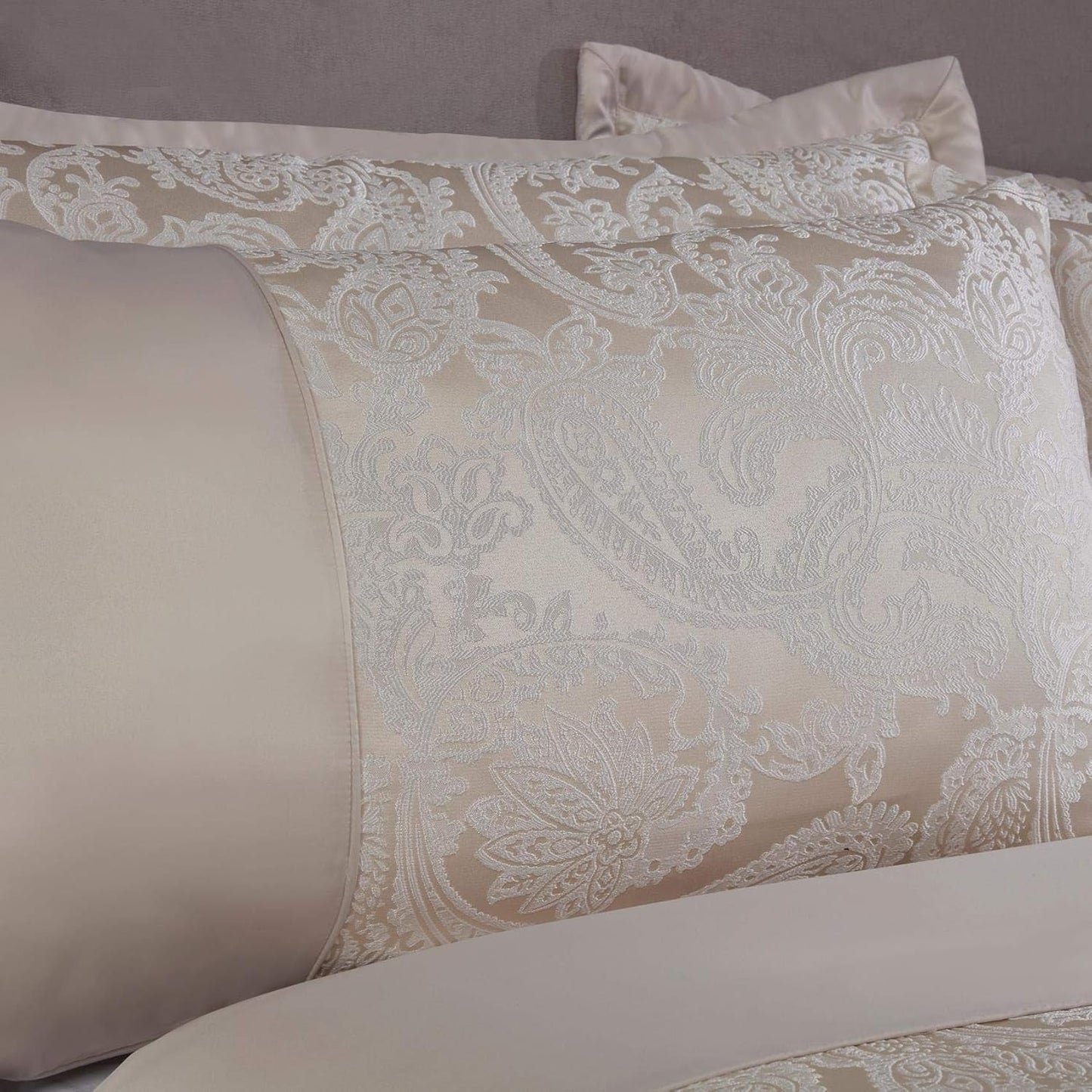 Kołdra Księżna na łóżko king size, 100% poliester, kremowa Emma Barclay Łóżka i kołdry