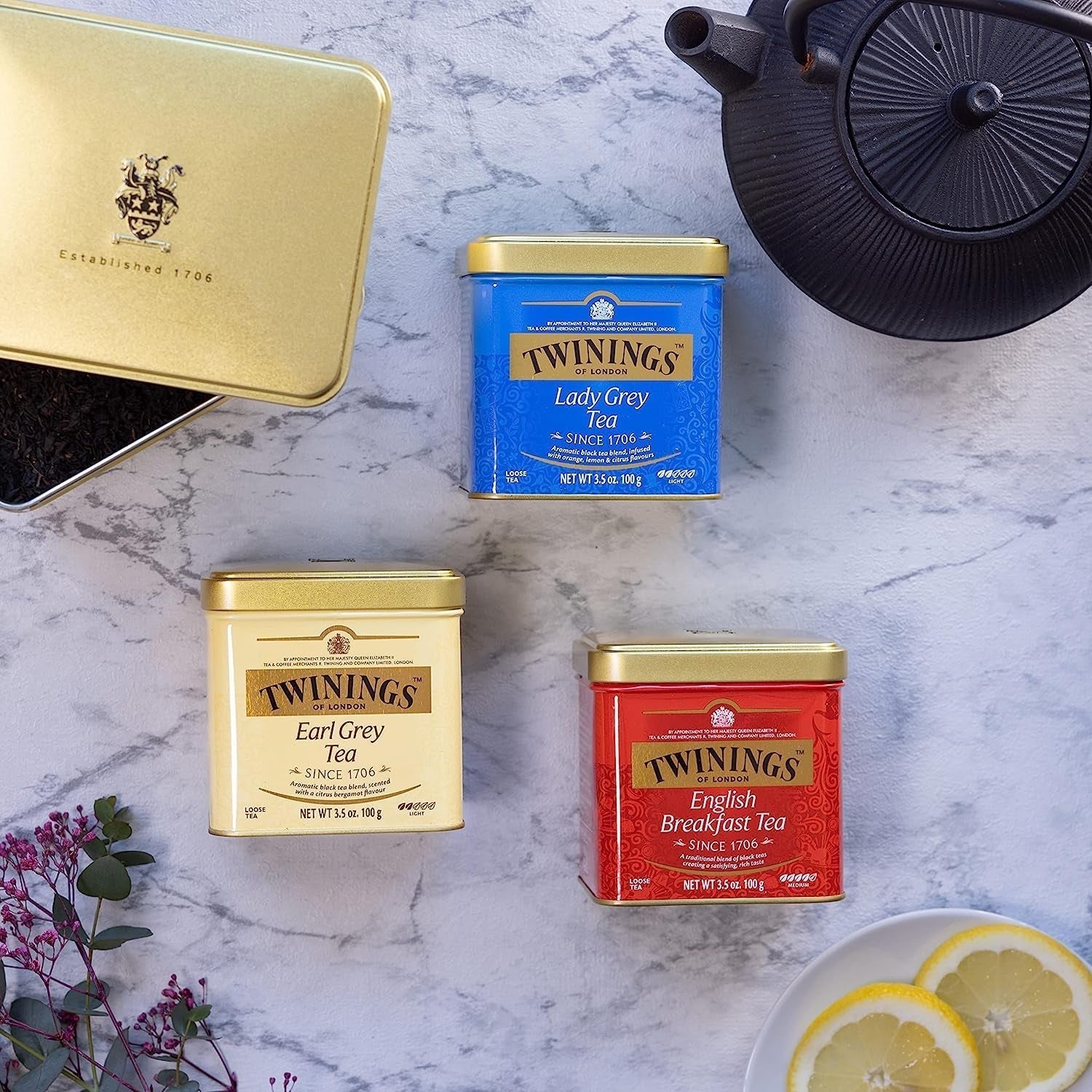 Twinings English Breakfast Tea Herbata czarna sypka w pudełku na herbatę Mocna czarna herbata z wysokiej jakości liści herbaty zbieranych z najlepszych plantacji herbaty na Sri Lance i w Indiach G, neutralna, 100 gramów