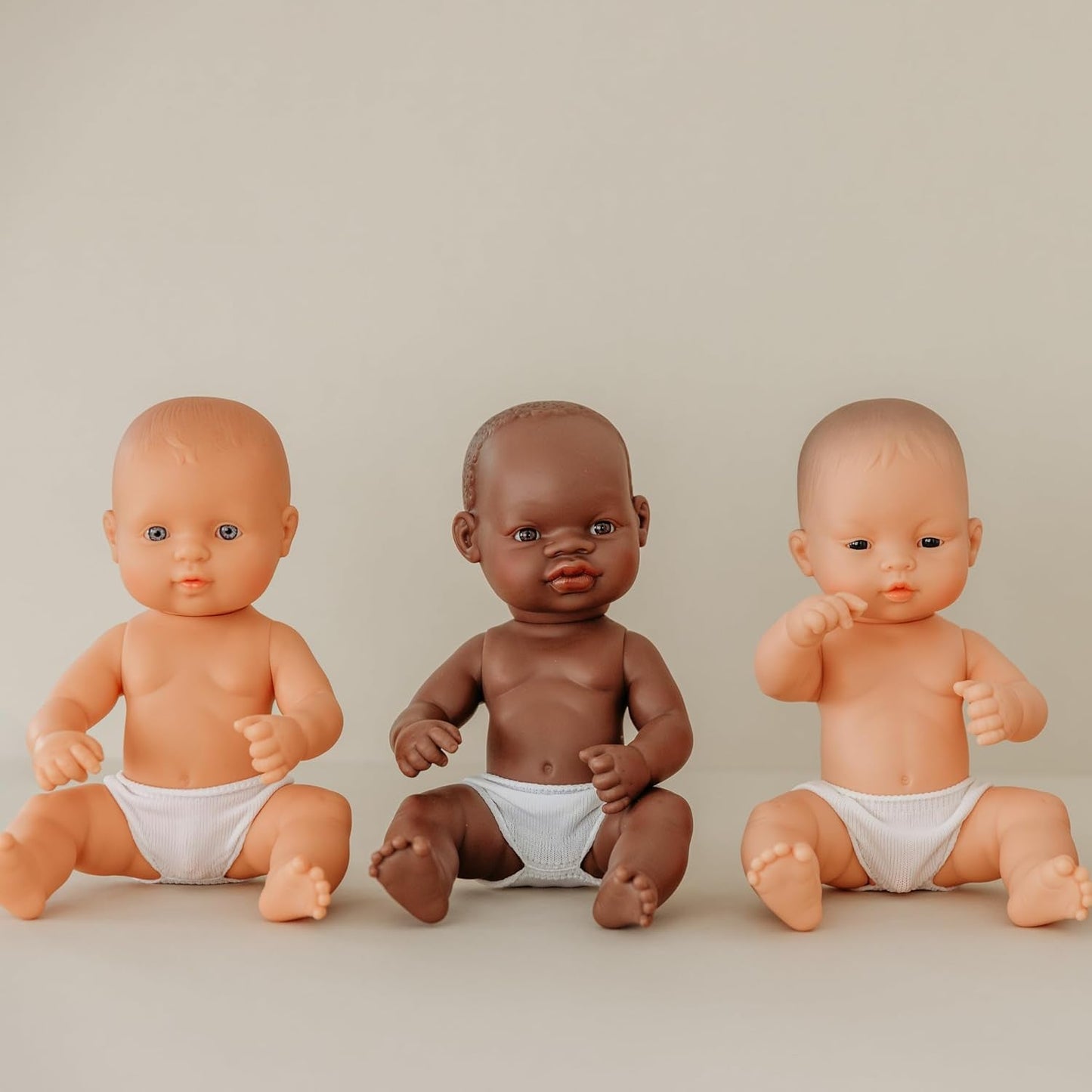 Lalka Miniland Baby, afrykański chłopiec, 32 cm, anatomicznie poprawna