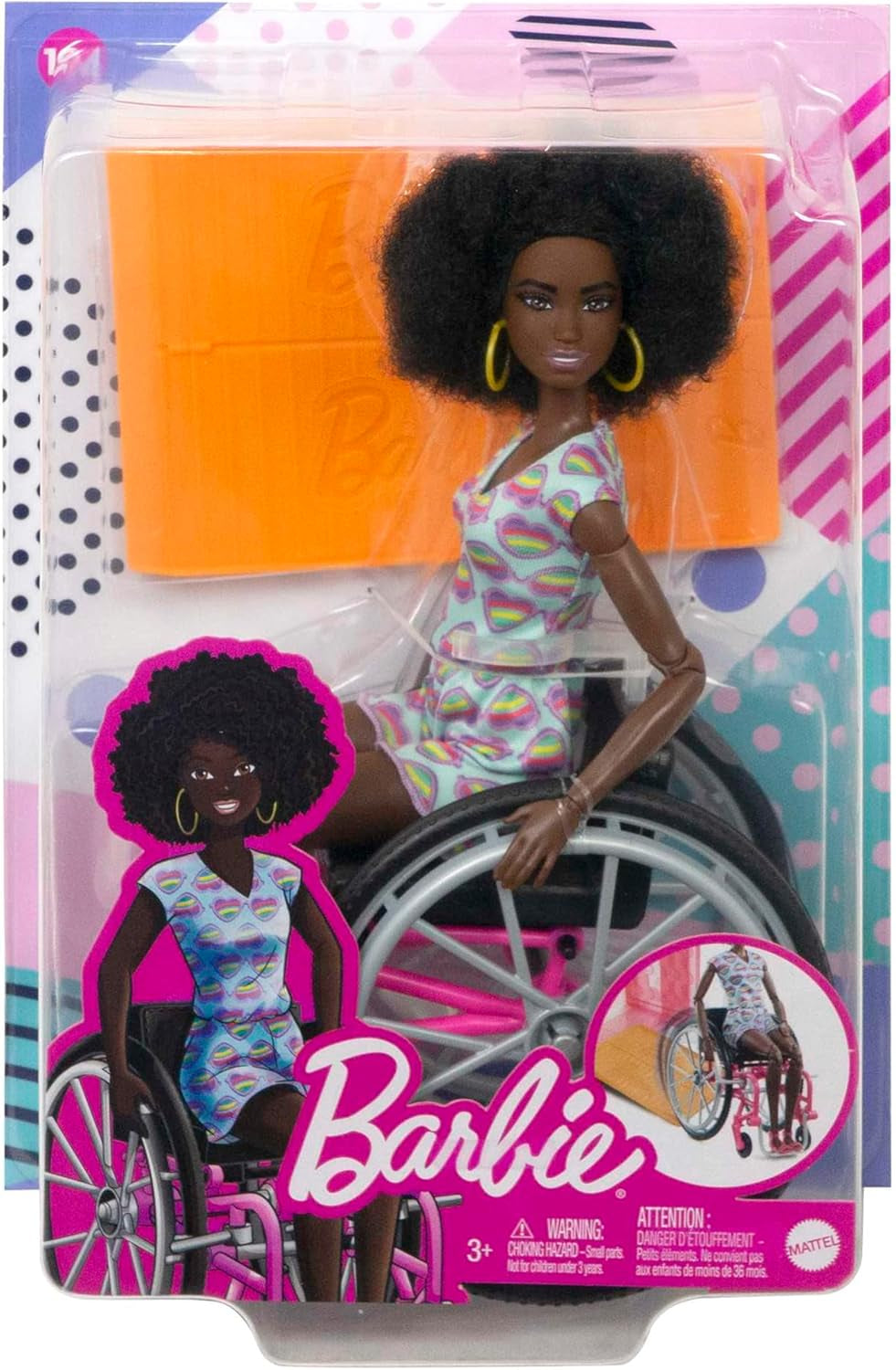 Barbie Fashionistki Czarne włosy Kolorowy kombinezon Rampa dla wózków inwalidzkich Wózek inwalidzki Lalka w zestawie Zabawka dla dzieci w wieku 3+ HJT14