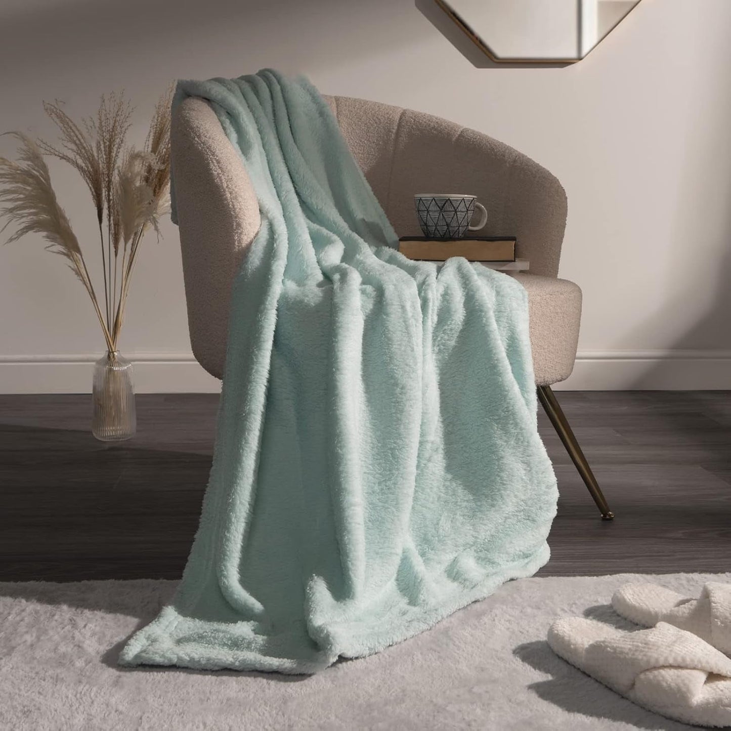 Brentford's Teddy Koc polarowy Duży koc na łóżko Pluszowa Super miękka ciepła sofa Narzuta na łóżko Czarna - 150 x 200 cm Łóżka i koce Besuche den Brentfords-Store Kacze jajko 125 x 150 cm