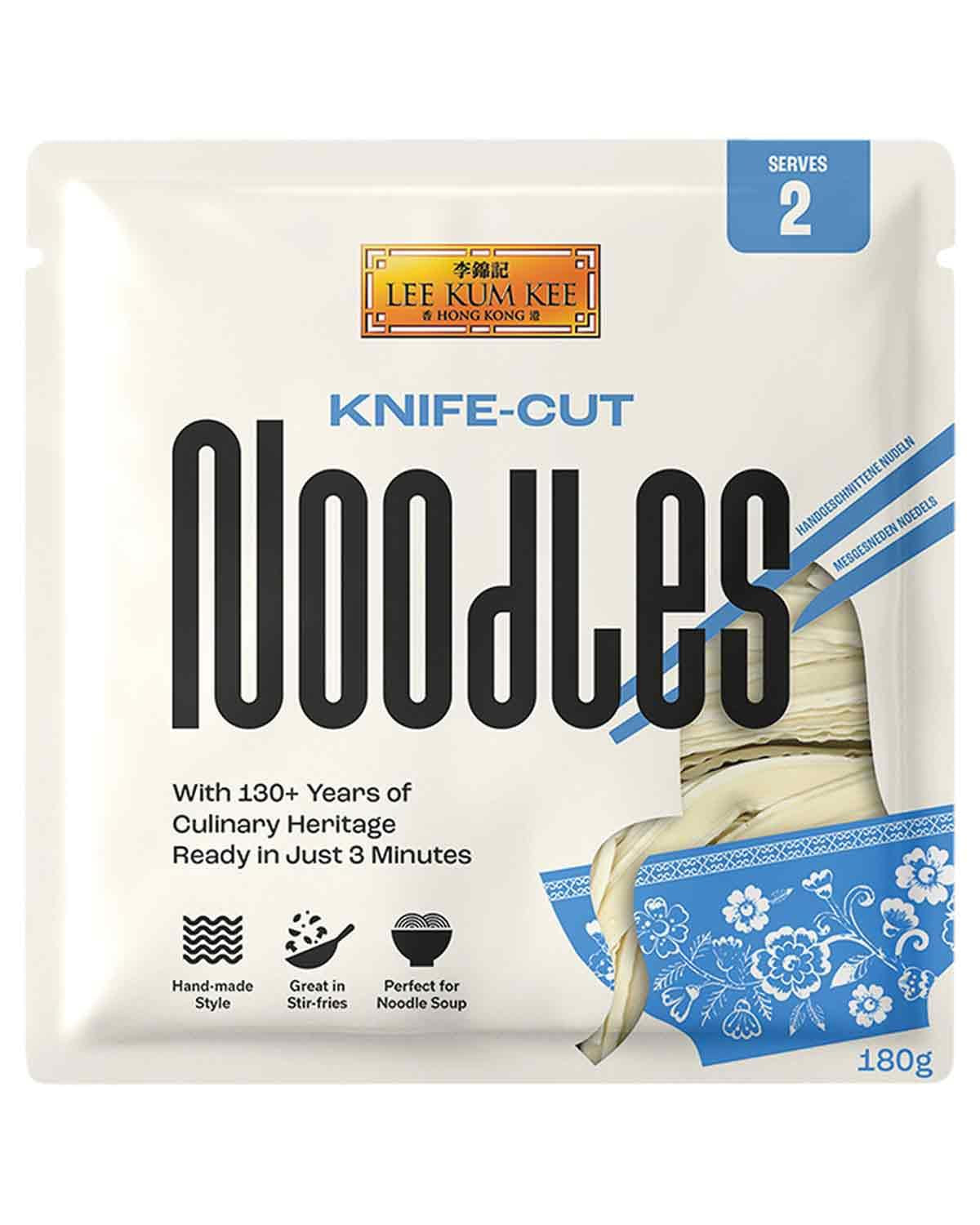 LEE KUM KEE Knife Cut Noodles - azjatycki makaron cięty nożem o pikantnej, twardej konsystencji, idealny do dań z woka i zup, półwytrawny, dwie porcje w opakowaniu, opakowanie zbiorcze 6 x 180 g